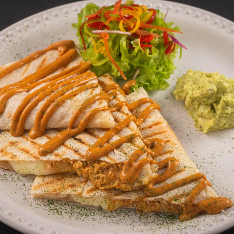 Sincronizada Pollo Chipotle